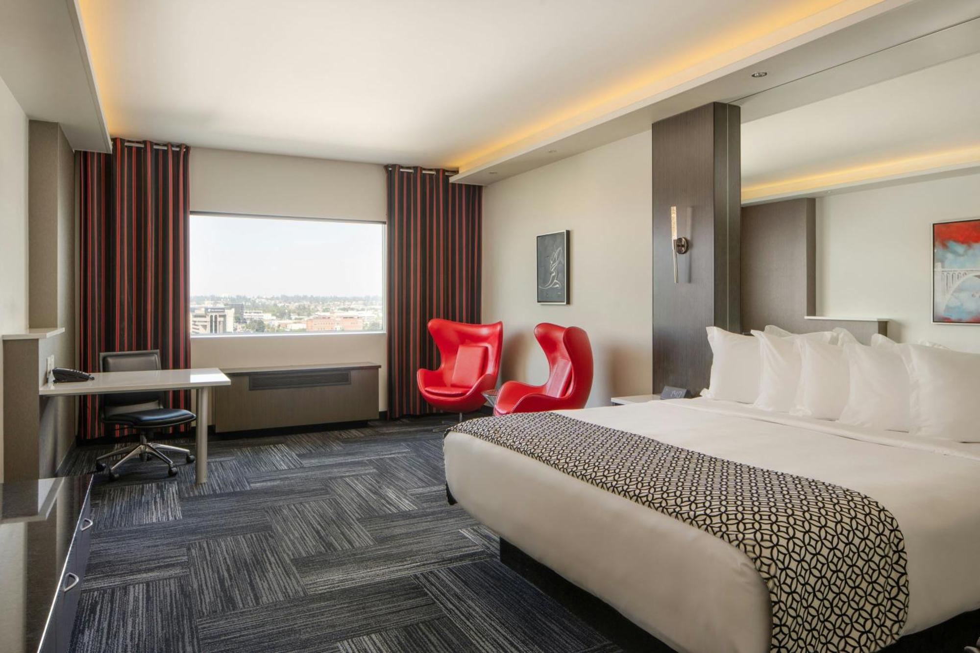 เดอะ ดาเวนพอร์ต แกรนด์ ออโตกราฟ คอลเลคชั่น Hotel สโปแคน ภายนอก รูปภาพ